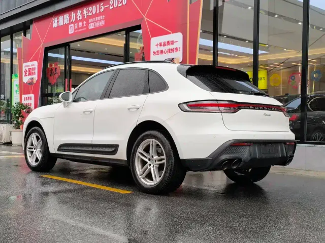 Porsche Macan — Фото автомобиля 8
