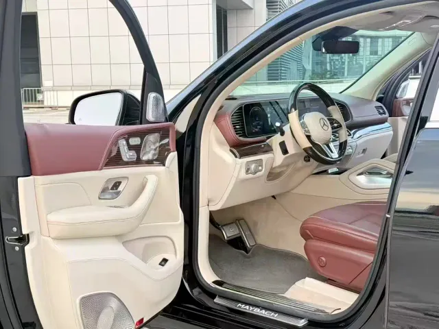 Mercedes-Benz GLS-Class — Фото автомобиля 3