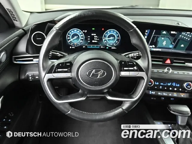 Hyundai AVANTE Avante (CN7) — Фото автомобиля 11