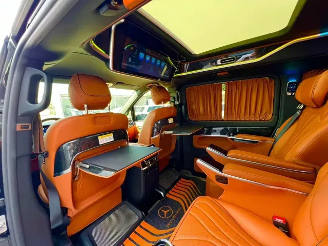 Mercedes-Benz V-Class — Фото автомобиля 6