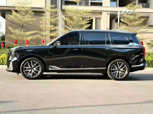 GAC Trumpchi GS8 — Фото автомобиля 4