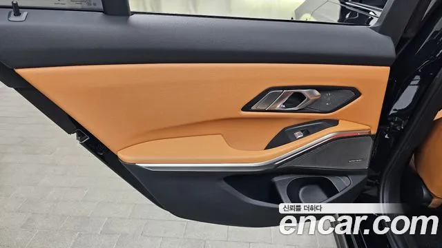 BMW 3-Series 3 серия (G20) 320i M Sport — Фото автомобиля 25