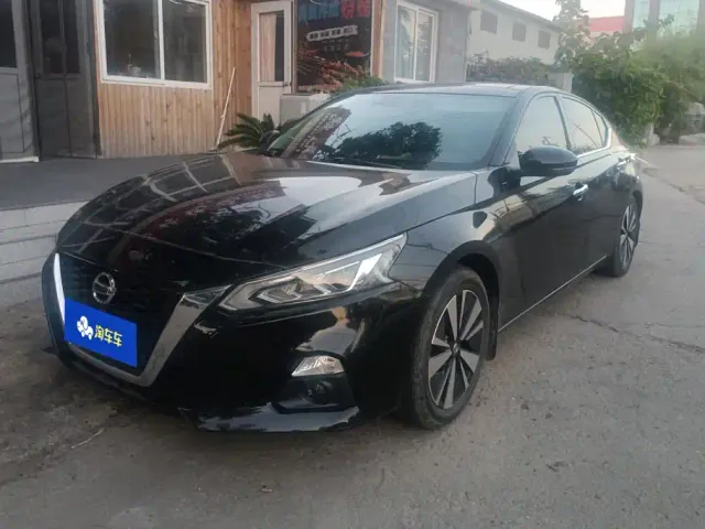Фотография автомобиля — Nissan Teana