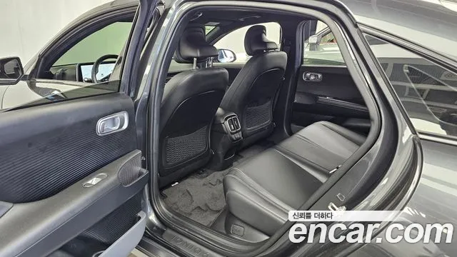 Hyundai Ioniq 6 — Фото автомобиля 18