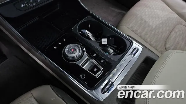 Kia Canival Новый Carnival 4 поколение Дизель 9 мест Signature — Фото автомобиля 9