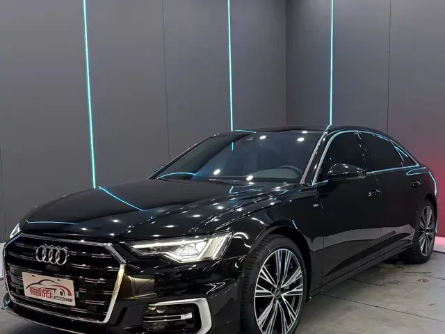 Фотография автомобиля — Audi A6L