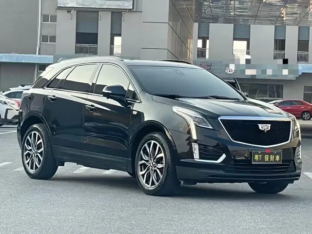 Cadillac XT5 — Фото автомобиля 3