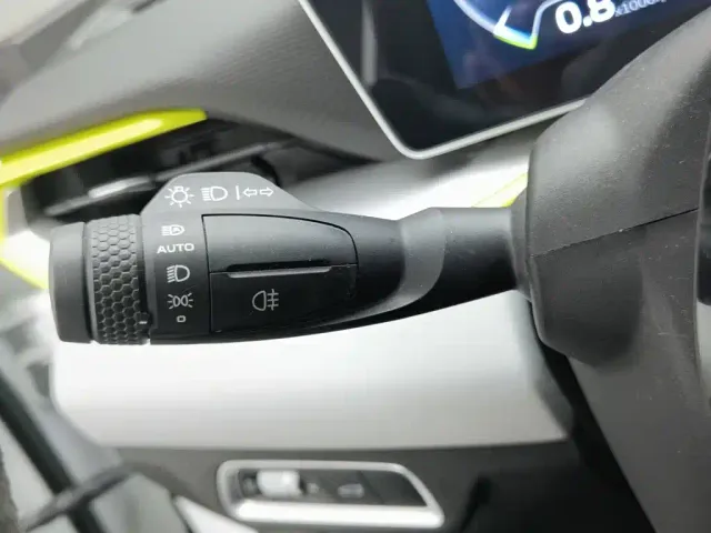 Geely Binyue 2022 Binyue COOL 1.5TD DCT Exciting Power Edition — Фото автомобиля 21