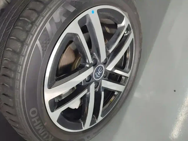 BYD Song L DM-i — Фото автомобиля 22