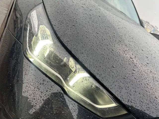 BMW 5 Series — Фото автомобиля 4