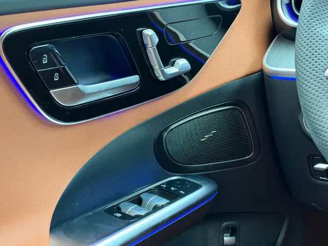 Mercedes-Benz C-Class — Фото автомобиля 7