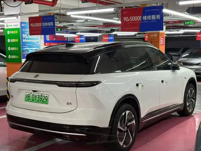 Nio ES6 — Фото автомобиля 8