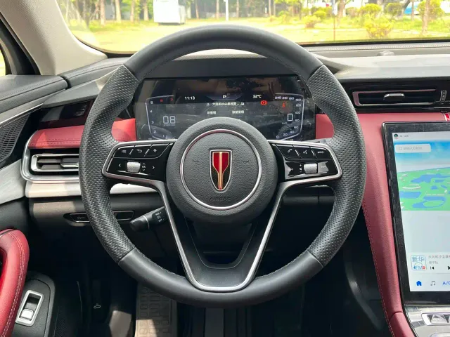 Hongqi H5 — Фото автомобиля 15