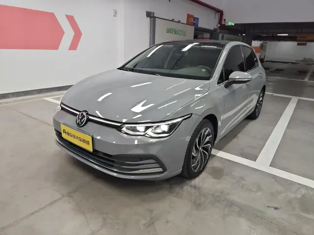 Фотография автомобиля — Volkswagen Golf