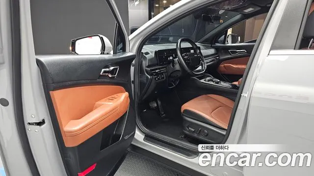 Kia Sportage Бензин 1.6 турбо 2WD — Фото автомобиля 10