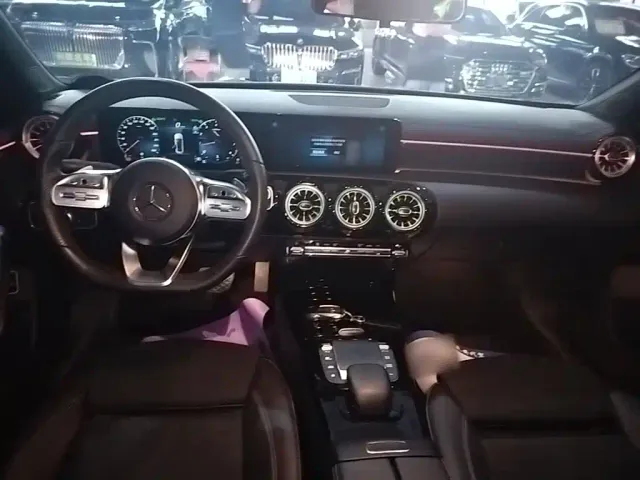 Mercedes-Benz A-Class — Фото автомобиля 9