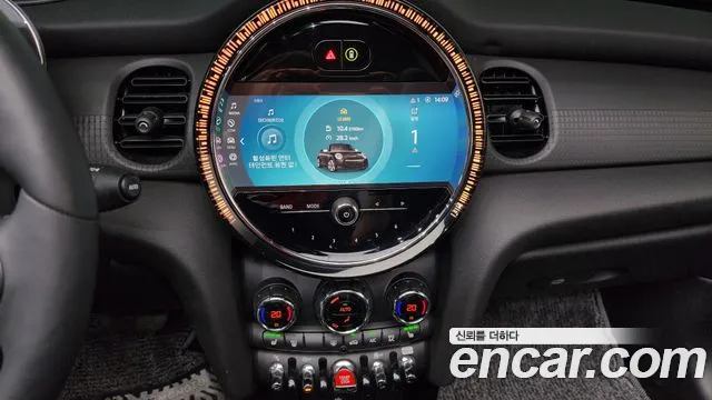 Mini Cooper Convertible — Фото автомобиля 10