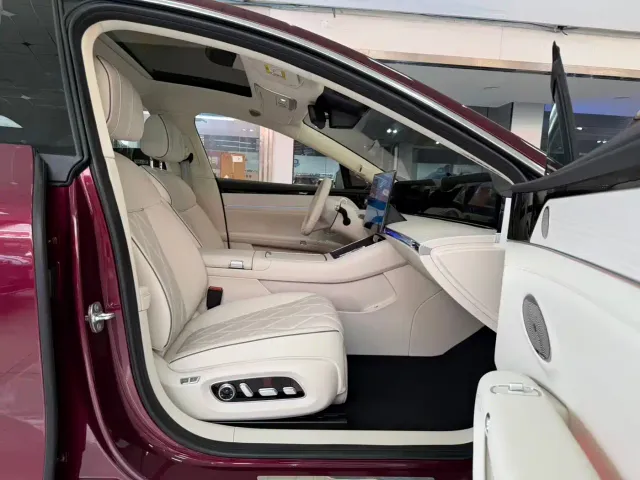 Stelato S9 — Фото автомобиля 6
