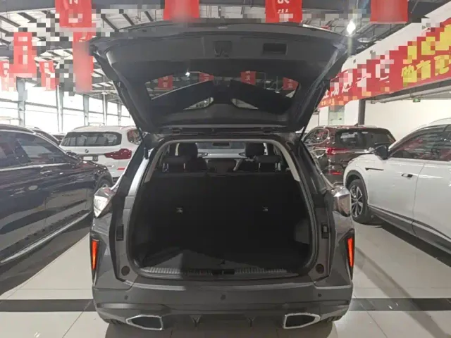 GAC Trumpchi Trumpchi GS3 2023 Shadow Speed 270T Smart Power Edition — Фото автомобиля 18
