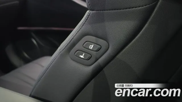 Genesis G80 Бензин 2.5 турбо AWD — Фото автомобиля 29