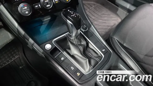 Volkswagen Jetta Jetta 7 поколение 1.5 TSI Premium — Фото автомобиля 9