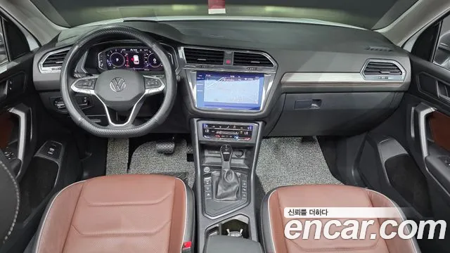Volkswagen Tiguan — Фото автомобиля 7