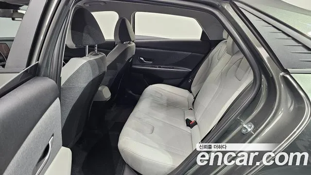 Hyundai AVANTE Avante (CN7) — Фото автомобиля 11