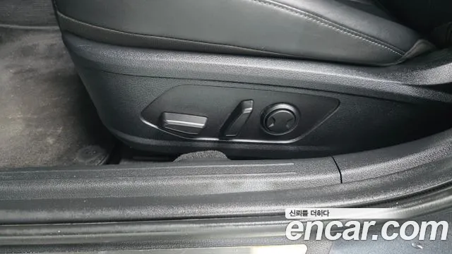 Hyundai Sonata — Фото автомобиля 30