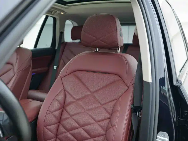 BMW X5 — Фото автомобиля 13