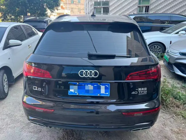 Audi Q5L — Фото автомобиля 8