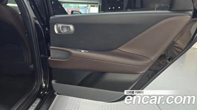 Hyundai Ioniq 6 — Фото автомобиля 14