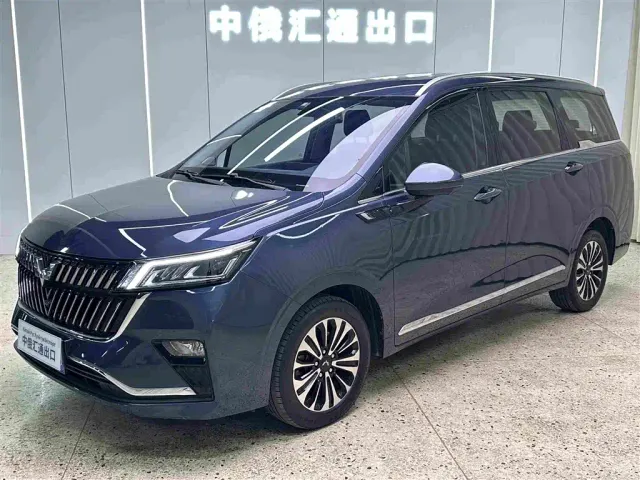 Фотография автомобиля — Wuling Jiachen