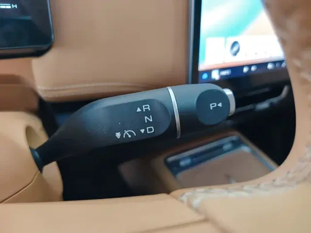 Wuling Starlight 730 — Фото автомобиля 13