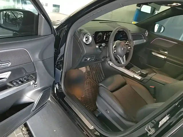 Mercedes-Benz GLB-Class — Фото автомобиля 20