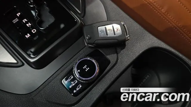 KG_Mobility_Ssangyong Rexton Новый Rexton Sport Дизель 2.2 4WD — Фото автомобиля 19
