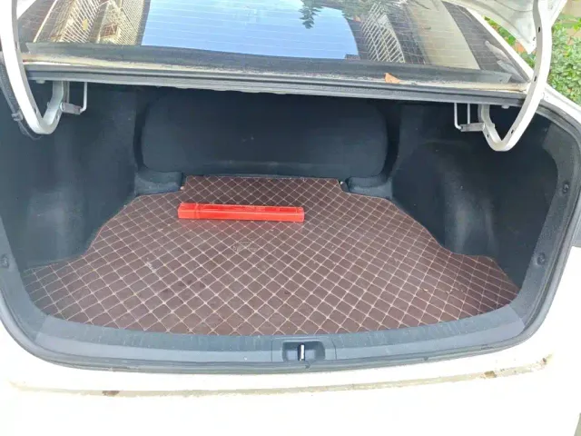 Toyota Corolla — Фото автомобиля 15