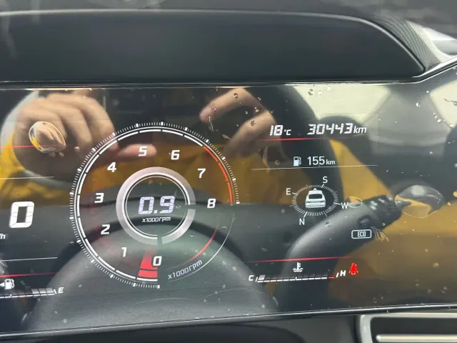 Hyundai Elantra — Фото автомобиля 24