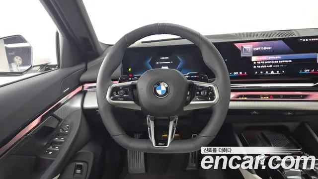 BMW 5-Series — Фото автомобиля 12