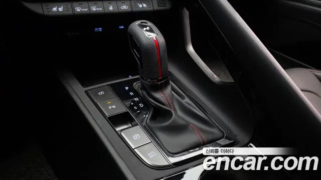 Hyundai Avante CN7 — Фото автомобиля 9
