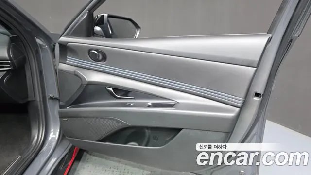 Hyundai AVANTE — Фото автомобиля 21