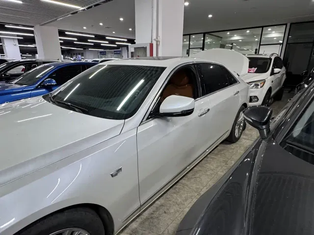 Cadillac CT6 — Фото автомобиля 9