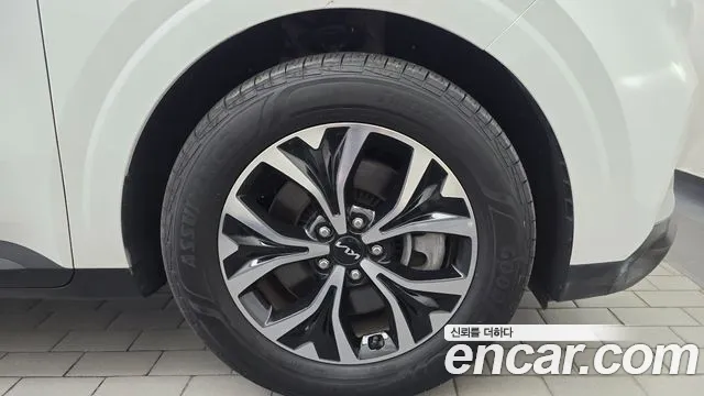 Kia Canival Carnival 4 поколение Дизель 9 мест Prestige — Фото автомобиля 21