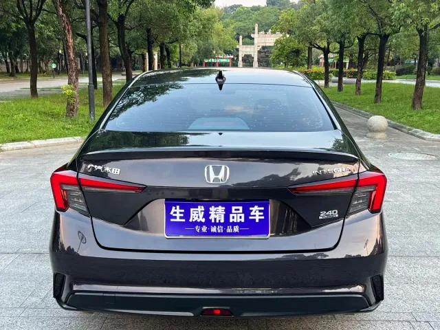 Honda Integra — Фото автомобиля 5