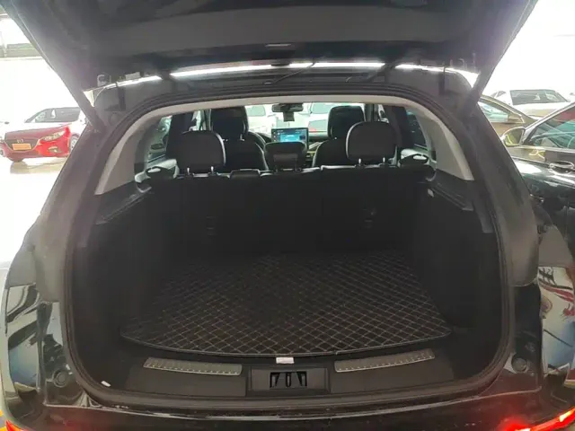 Lincoln Corsair — Фото автомобиля 14