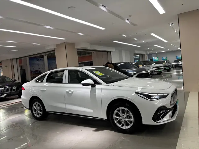 Geely Galaxy Stellar 6 — Фото автомобиля 4