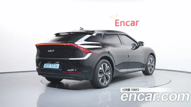 Kia EV6 — Фото автомобиля 2