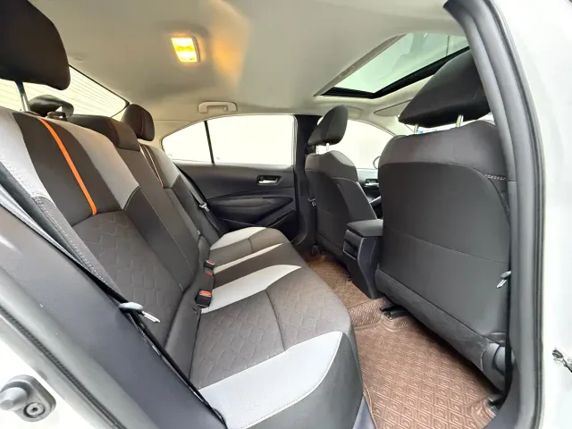 Toyota Corolla — Фото автомобиля 11