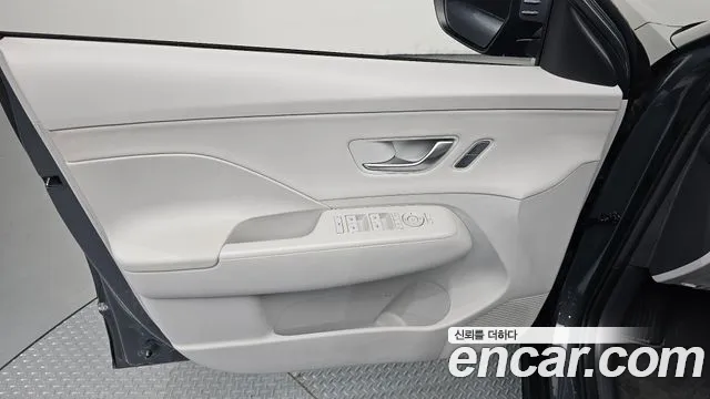Hyundai Kona Kona (SX2) Бензин 1.6 Turbo 4WD — Фото автомобиля 24