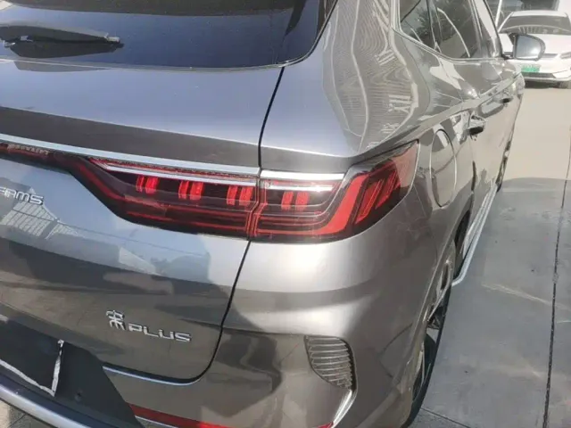BYD Song PLUS — Фото автомобиля 7