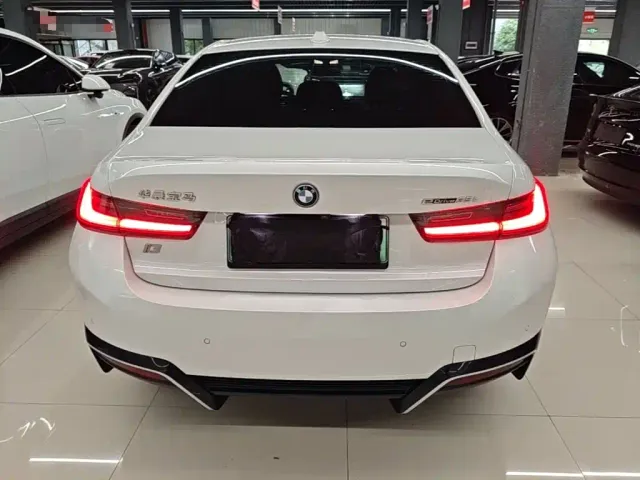 BMW i3 — Фото автомобиля 5